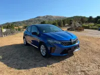 Usata Renault Clio Techno 100 CV (73 kW) 2024 Bluazzurro Utilitaria