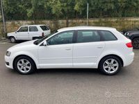 Usata Audi A3 Young 105 CV (77 kW) 2012 Bianco Utilitaria