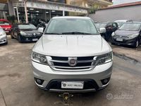 Usata Fiat Freemont 170 CV (125 kW) 2012 Grigio SUV