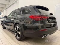 Usata Mercedes C220 Premium 200 CV (147 kW) 2023 Nero Station wagon