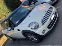 Usata Mini Cooper D 111 CV (81 kW) 2011 Bianco Utilitaria