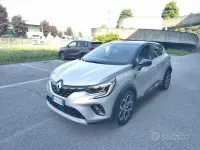 Usata Renault Captur Intens 92 CV (67 kW) 2021 Grigio SUV