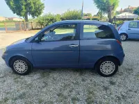 Usata Lancia Ypsilon 101 CV (74 kW) 2004 Bluazzurro Utilitaria