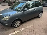 Usata Lancia Ypsilon 80 CV (58 kW) 2004 Grigio Utilitaria