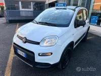 Usado Fiat Panda 4x4 Wind 86 HP (63 kW) 2020 Branco Citadino