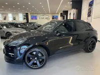 Usata Porsche Macan 352 CV (258 kW) 2020 Nero metallizzato SUV
