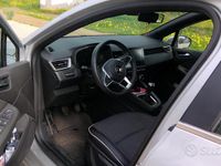 Usata Renault Clio V 86 CV (63 kW) 2022 Grigio Utilitaria