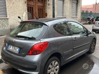 Usata Peugeot 208 88 CV (64 kW) 2008 Grigio Utilitaria