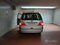 Usata Ford Galaxy 130 CV (95 kW) 2004 Grigio Monovolume