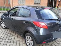 Usata Mazda 2 75 CV (55 kW) 2007 Grigio Utilitaria