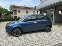 Usata Lancia Ypsilon 69 CV (50 kW) 2024 Blu Utilitaria