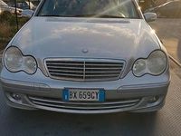 Usata Mercedes C200 Elegance 163 CV (119 kW) 2001 Grigio Berlina