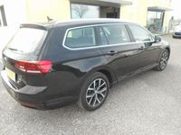 Usata VW Passat 150 CV (110 kW) 2021 Nero metallizzato Station wagon