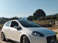 Usata Fiat Grande Punto Abarth 75 CV (55 kW) 2006 Bianco Utilitaria
