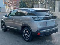 Usata Peugeot 3008 Allure 131 CV (96 kW) 2024 Grigio SUV