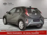 Usata Toyota Aygo X Trend 72 CV (52 kW) 2022 Verde SUV