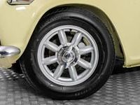Usata Triumph TR 250 107 CV (78 kW) 1968 Giallo Cabrio