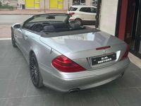 Usata Mercedes SL350 245 CV (180 kW) 2005 Argento Cabrio