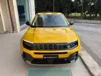 Usado Jeep Avenger Altitude 101 HP (74 kW) 2023 Amarelo SUV