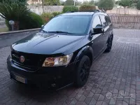 Usata Fiat Freemont 140 CV (102 kW) 2012 Nero SUV