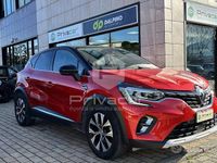 Usata Renault Captur Equilibre 101 CV (74 kW) 2023 Rosso SUV