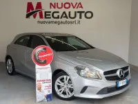 Usata Mercedes A180 122 CV (89 kW) 2016 Grigio Utilitaria