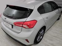 Usata Ford Focus ST 150 CV (110 kW) 2020 Grigio Berlina