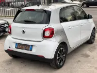 Usata Smart ForFour Prime 90 CV (66 kW) 2016 Bianco Utilitaria