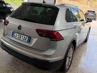 Usata VW Tiguan 150 CV (110 kW) 2022 Argento SUV