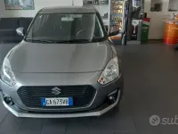 Usata Suzuki Swift 90 CV (66 kW) 2020 Grigio Utilitaria