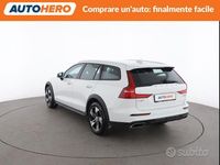 Usata Volvo V60 CC Business Edition 197 CV (144 kW) 2021 Bianco Station wagon