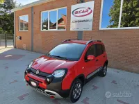 Usata Fiat Panda Cross Cross 84 CV (61 kW) 2019 Rosso Utilitaria