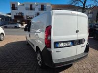 Usata Fiat Doblò Active 105 CV (77 kW) 2014 Bianco Monovolume