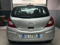 Usata Opel Corsa 2011 Grigio Utilitaria