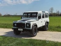 Usata Land Rover Defender 122 CV (89 kW) 2005 Bianco SUV