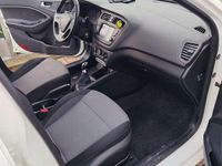 Usata Hyundai i20 73 CV (53 kW) 2019 Bianco Utilitaria