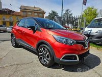 Usata Renault Captur 90 CV (66 kW) 2016 Rosso SUV