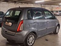 Usata Lancia Musa 90 CV (66 kW) 2009 Grigio Monovolume