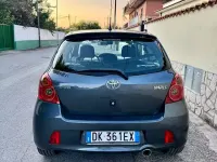 Usata Toyota Yaris 133 CV (97 kW) 2008 Grigio Utilitaria