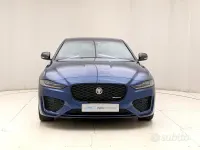 Usata Jaguar XE R-Dynamic 204 CV (150 kW) 2023 Blu Berlina