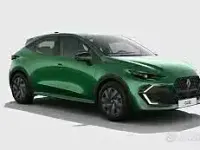 Nuova Renault Clio V Evolution 116 CV (85 kW) 2026 Verde Berlina