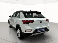 Usata VW T-Roc Life 110 CV (80 kW) 2023 Pure white nero SUV