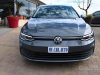 Usata VW Golf VIII Style 116 CV (85 kW) 2022 Grigio Berlina