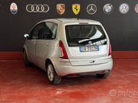 Usata Lancia Musa 77 CV (56 kW) 2009 Grigio Monovolume