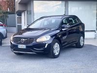 Usata Volvo XC60 150 CV (110 kW) 2017 Blu/azzurro SUV