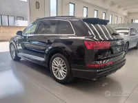 Usata Audi Q7 Sport 272 CV (200 kW) 2018 Nero SUV