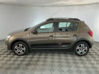 Usata Dacia Sandero Stepway 95 CV (69 kW) 2019 Marrone Berlina