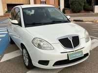 Usata Lancia Ypsilon 60 CV (44 kW) 2009 Bianco Utilitaria