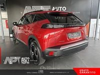 Usata Peugeot 2008 Allure 101 CV (74 kW) 2024 Rosso SUV