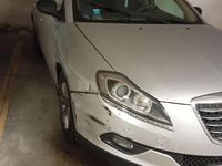 Usata Lancia Delta 120 CV (88 kW) 2011 Grigio Utilitaria